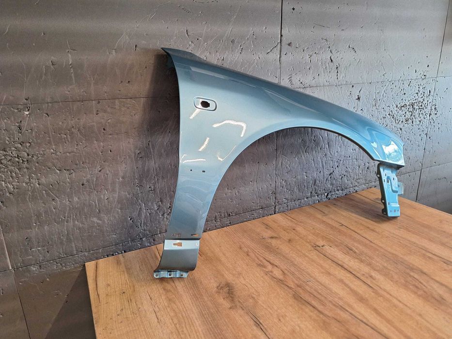 Aripa Fata Dreapta Audi A4 B5 An 1994-2000 (X6V (Verde))