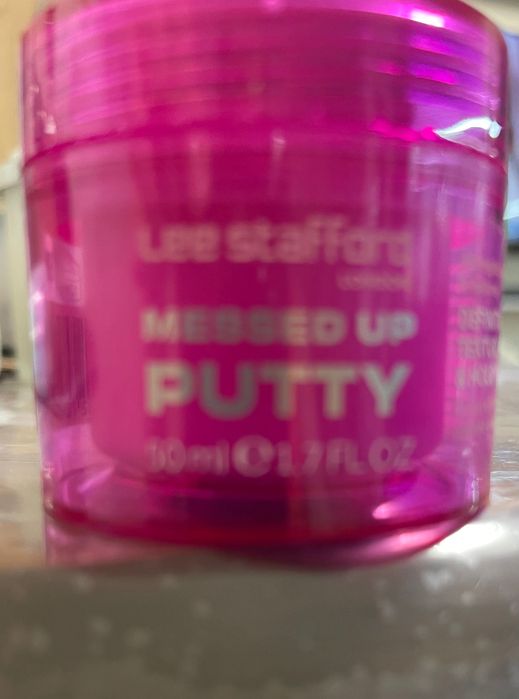 Стилизиращ гел Lee Stafford