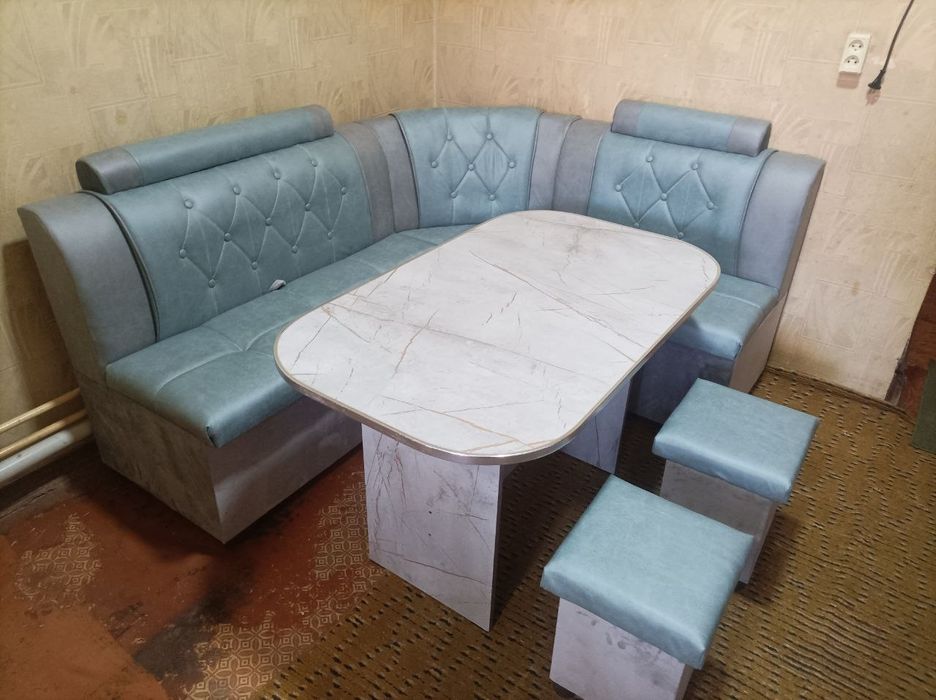 Кухонний Мебел угалок красивый цена