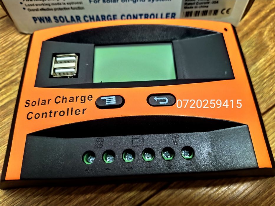 Controler solar 30A/ 12V-24V regulator pentru panou fotovoltaic 2x US