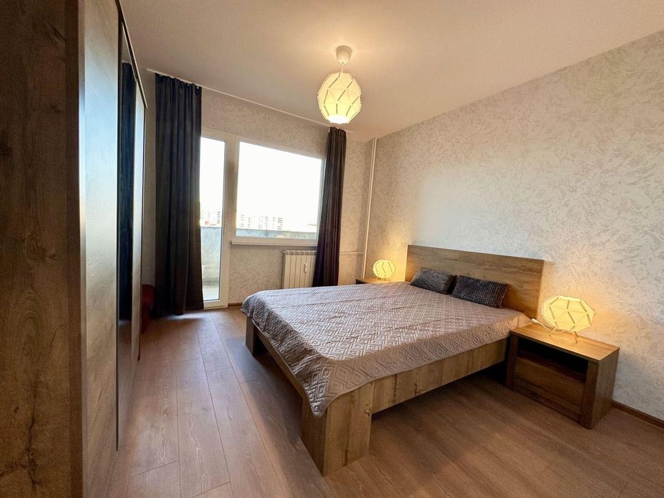 Двустаен апартамент в ж.к. Левски Г.