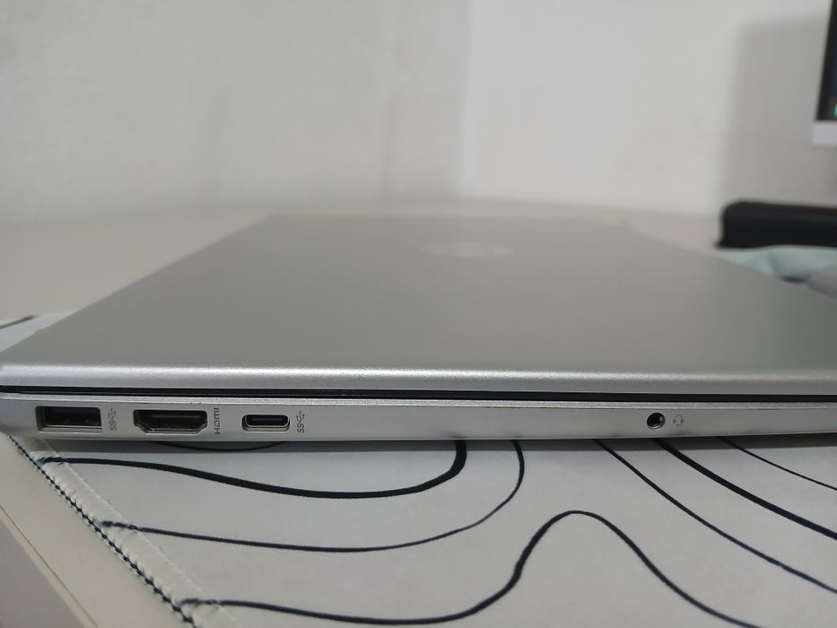 HP Laptop 15 Sensor sotiladi!
AMD Ryzen 5 7520U
8GB LPDDR5 52