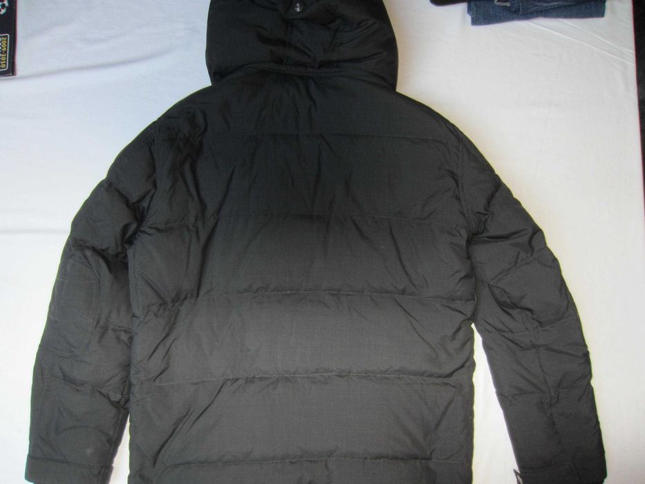 Parka Armani, masura 54 XL,umplutura puf+fulgi, DETALII in DESCRIERE