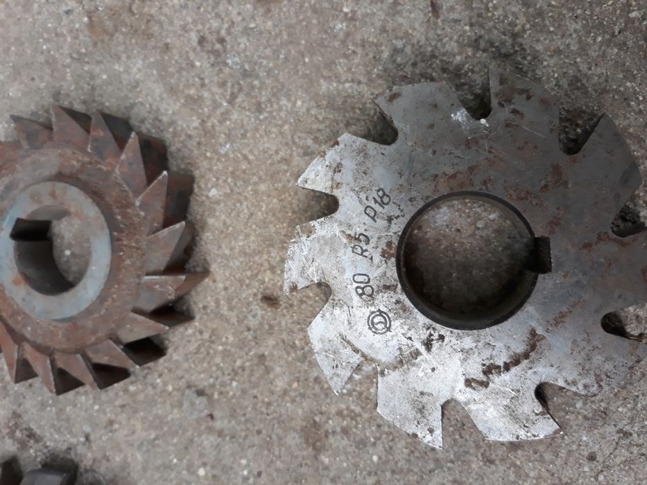 Инструменти