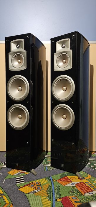 Yamaha NS 777 Piano Craft boxe turn coloane de podea