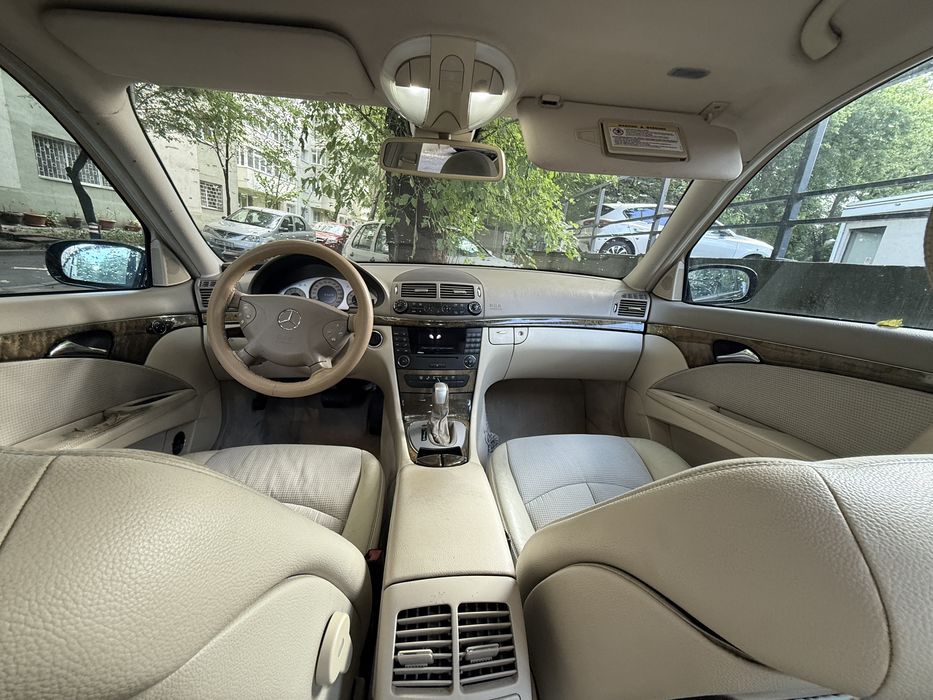 Mercedes W211 E240, 2.6 benzină, automat, 2004