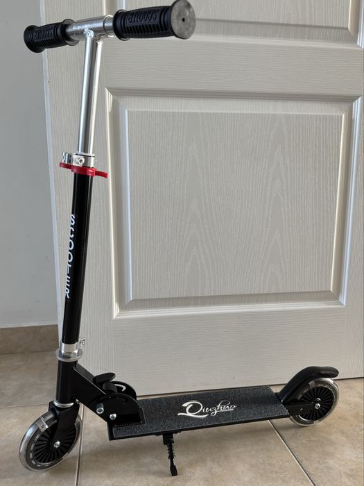 Set Trotineta, Pliabila, Roti LED,Nou!