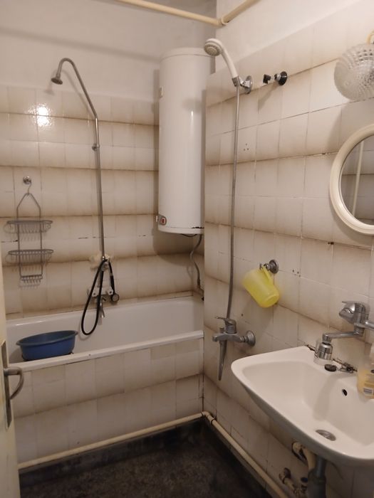 Продава се Тристаен апартамент в Горна Оряховица - 96 кв.м за 638 €/кв.м - Снимка #13