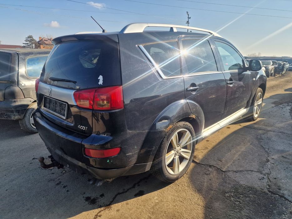 Dezmembram Peugeot 4007 2008 2.2hdi 4HN Euro 4 Cutie Manuala