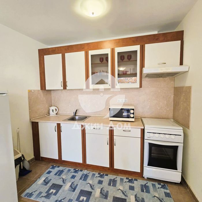 Продава се Двустаен апартамент в к.к. Елените - 75 кв.м за 1094 €/кв.м - Снимка #2