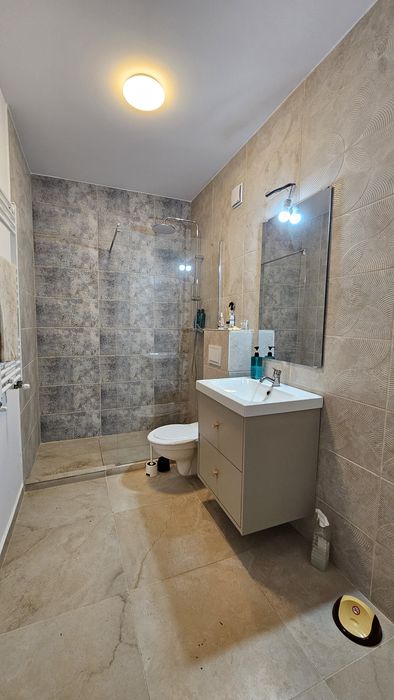Casa de închiriat în Măgurele pentru afacere sau locuinta
