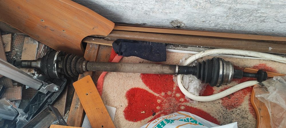 Продам привод от Ауди 80 б 3