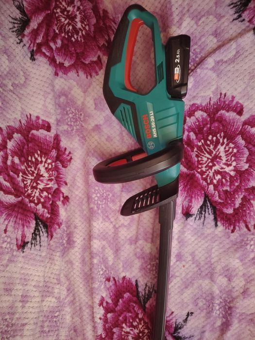Trimer Bosch Ahs 50