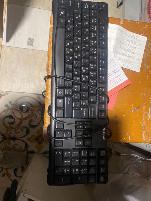 Монитор клавиатура.