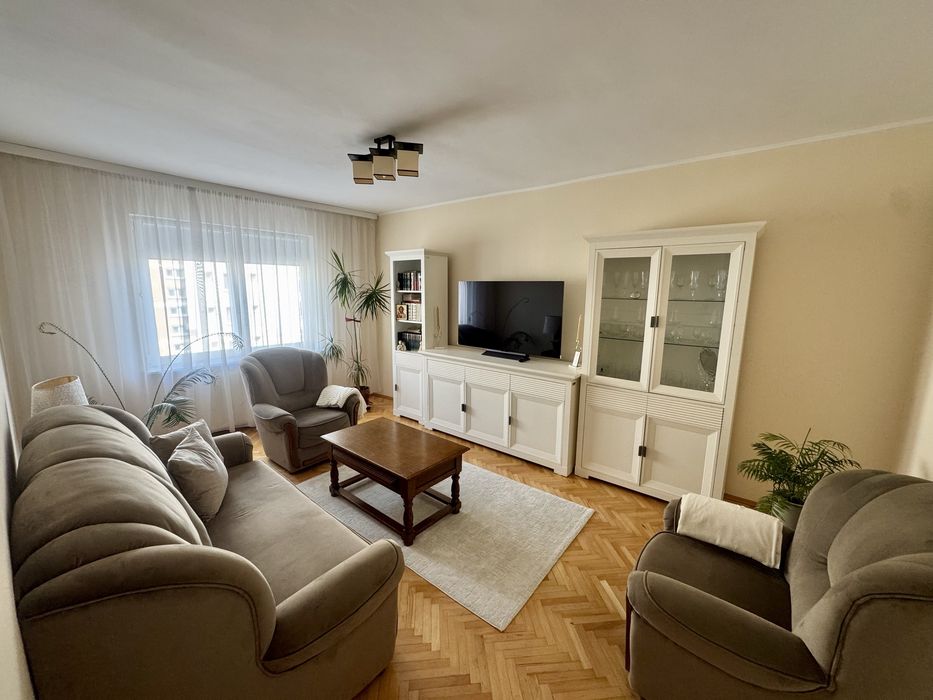 Apartament 3 camere, 68 mp, 2 băi, balcon închis – Unirii, Târgu Mureș