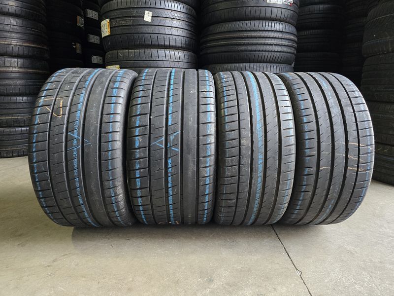 305/30/21//265/35/21 MICHELIN