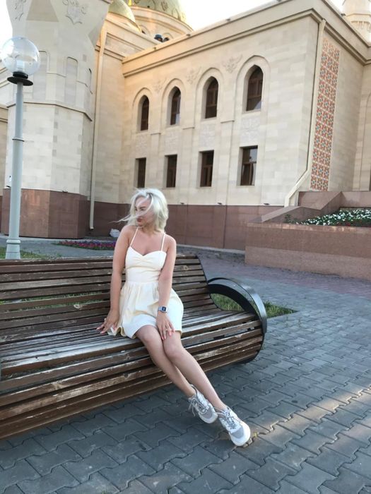 Срочно продам платья!!