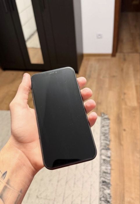 iPhone 11 / 128 GB / 90% / Liber Retea