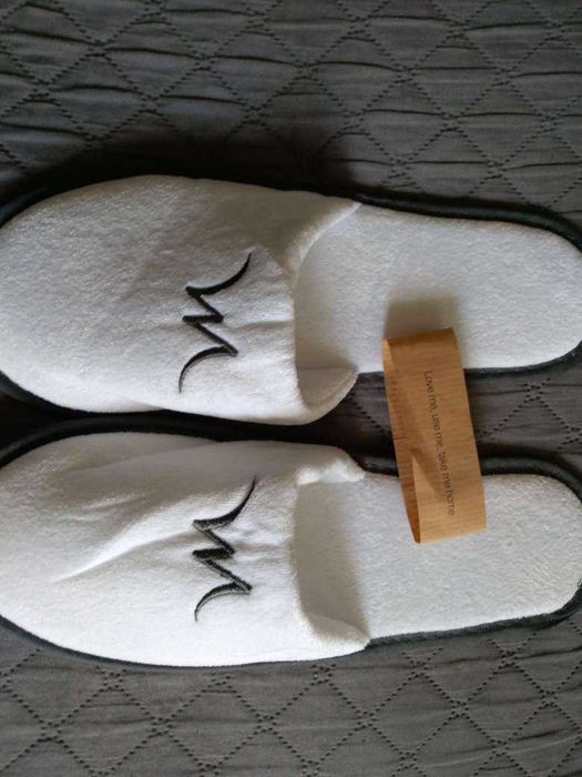 Хотелски чехли -