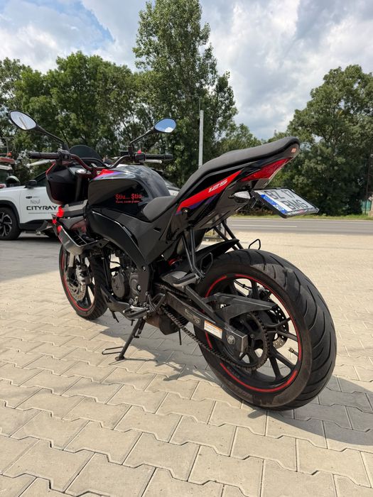 Vând Aprilia touno 125 pentru A1 ( 16 ani)