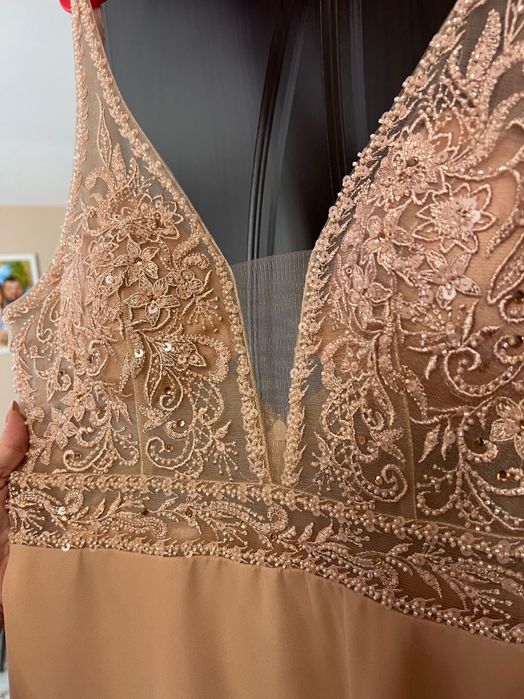 Официална дълга рокля