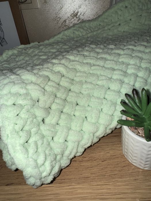 Ръчно плетени бебешки одеала