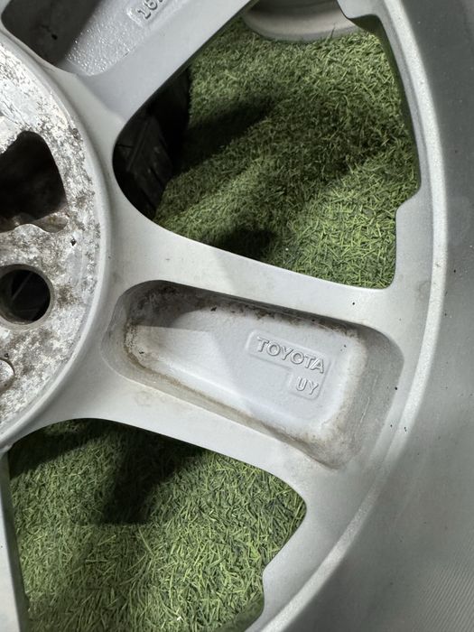 Диск титанка оригинал R18 Lexus RX 5x114.3