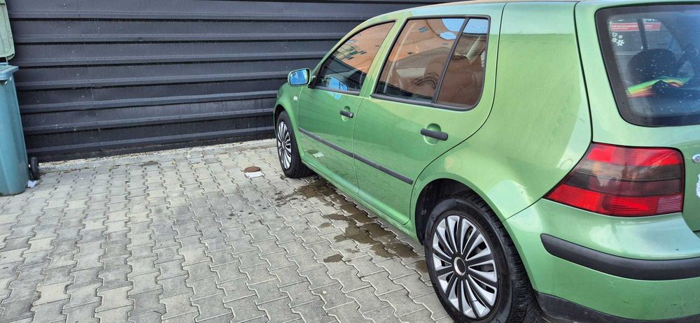 VOLKSWAGEN Golf 2000 — imagine 2