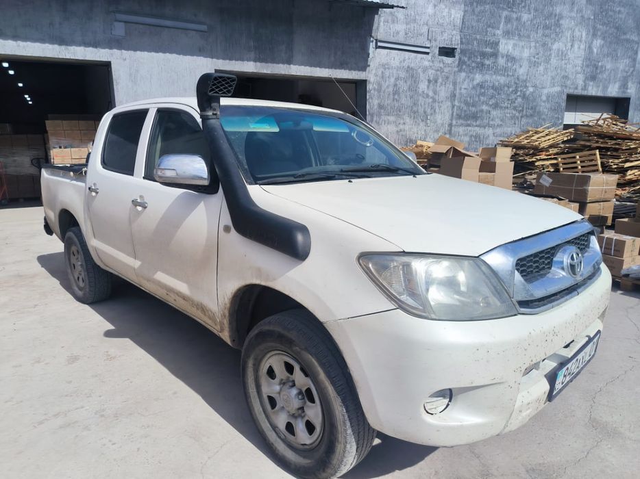 Продам Toyota Hilux