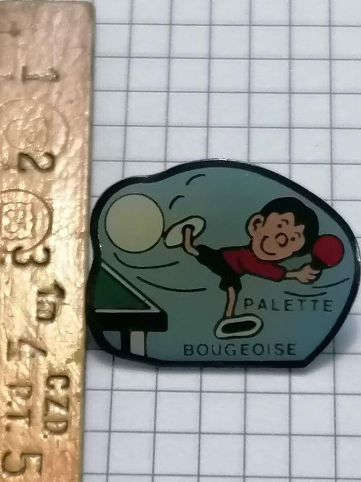 Футбольные значки антиквар