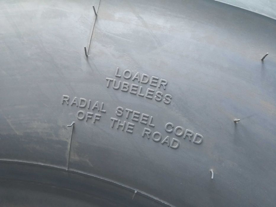 1 индустриална гума 23.5R25 L-5 Michelin XLDD2A като нова 2400лв С ДДС