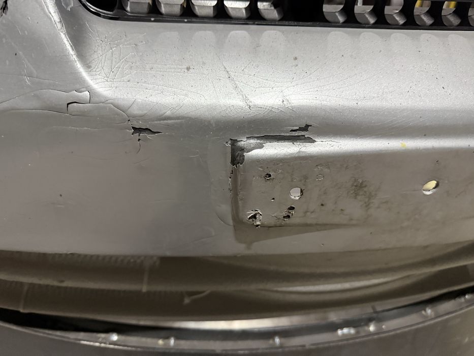 Бампер от Hyundai tiburon 2004 года
