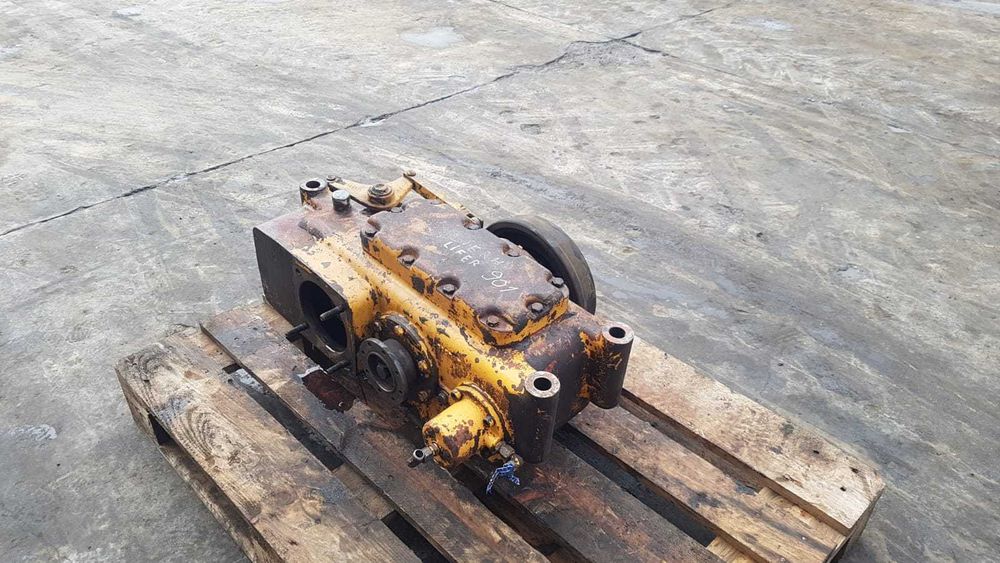 Cutie de viteze excavator Liebherr 901 Linde 00222 a/ 477