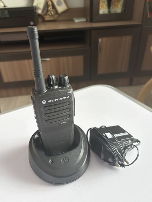 Motorola DP1400.