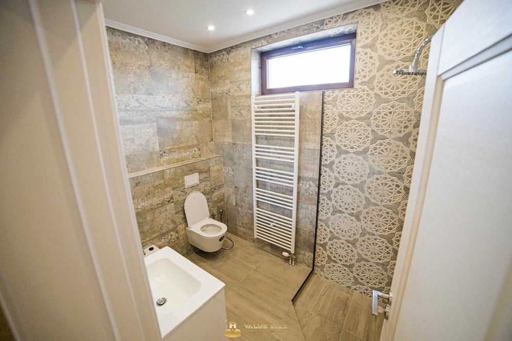 Casă complet renovată în 2026 | 110 mp utili | Teren 490 mp | Strada Traian/ Carei