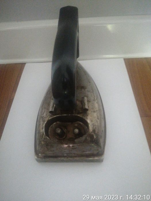 Утюги советские рабочие