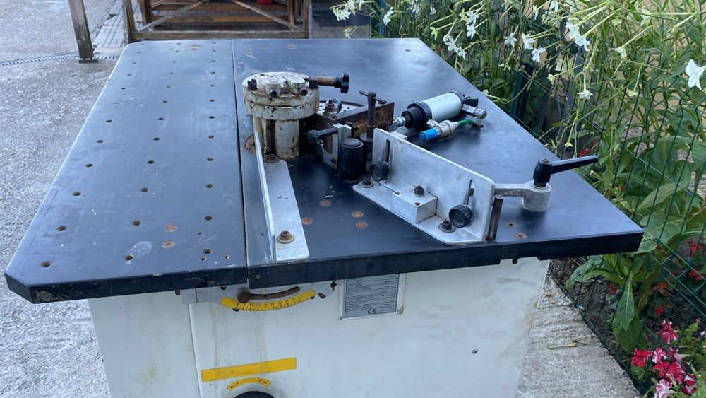 Mașina aplicat cant ABS