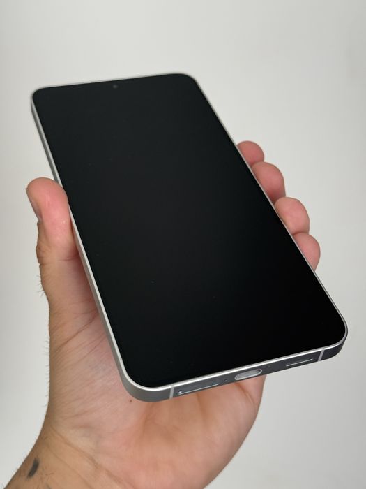 Samsung Galaxy S25 FE, Dual SIM, 8GB RAM, 128GB, 5G, Icyblue Ca Nou Impecabil