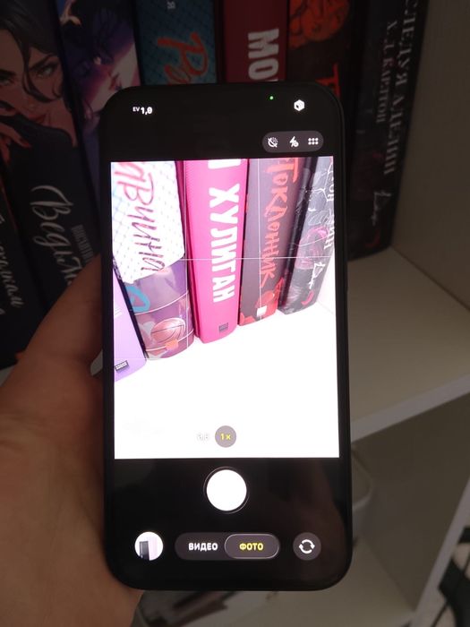 продам айфон 13