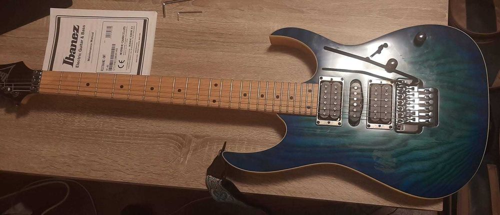 Chitara IBANEZ, model RG370AHMZ Standard