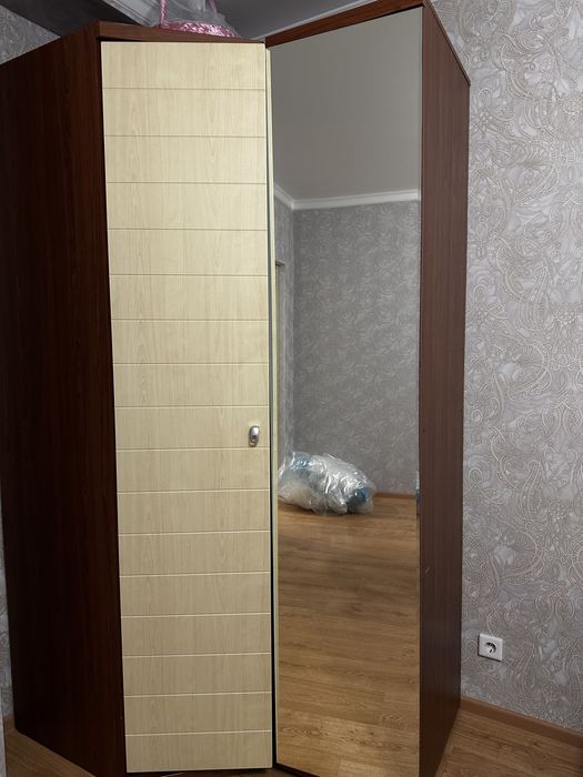 Продаю гарнитур