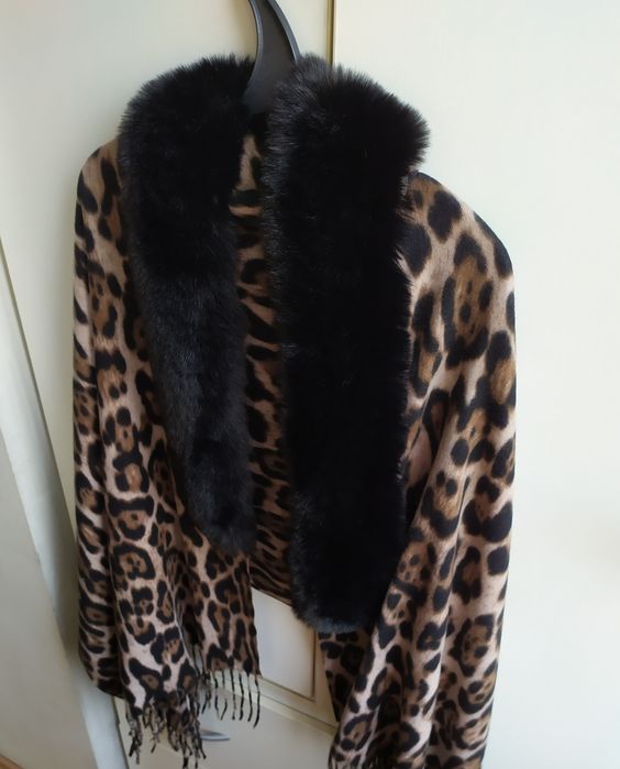 накидки/палантины кашемир новые