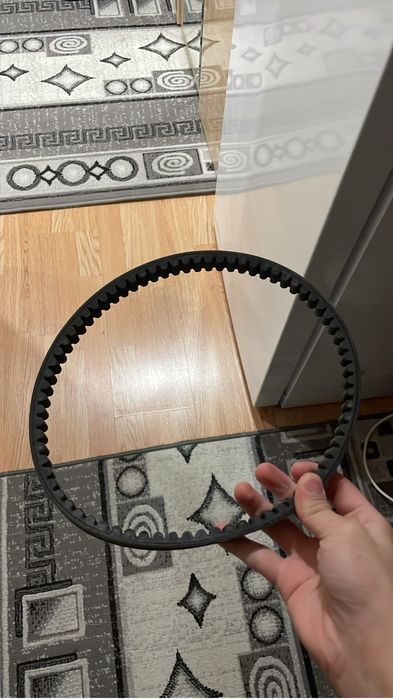 Продам запчасти макси,м8