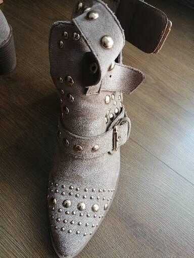 Ghete Deezee marimea 36