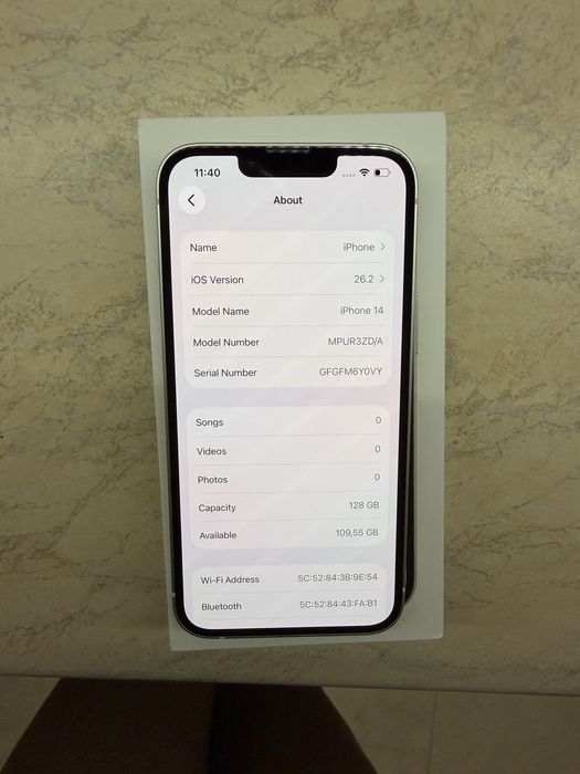 iPhone 14 128GB  перфектен