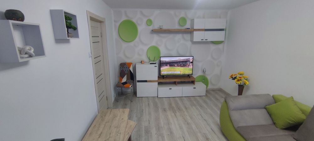 Vând apartament Neptun.