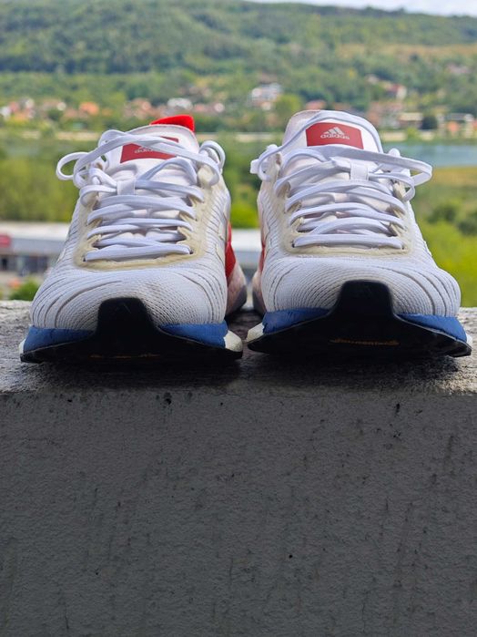 Vând Adidas Solar Glide 19