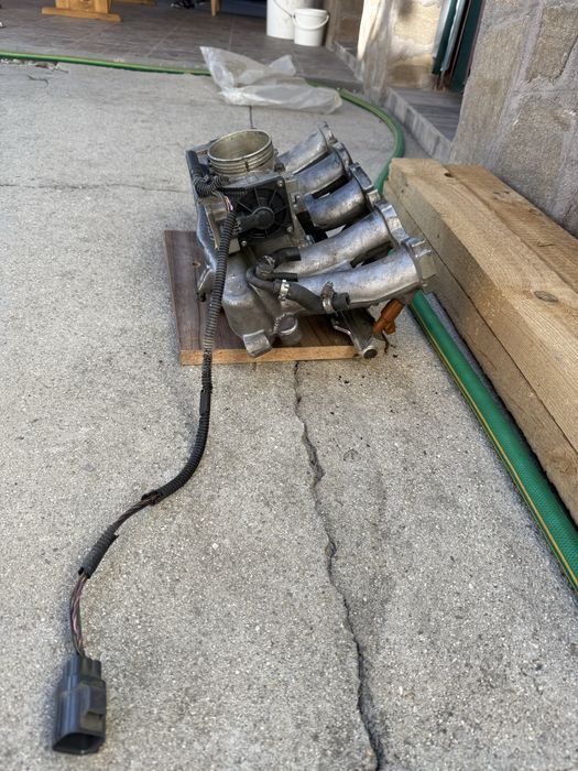 Части за Волво S80/2,4 бензин 200 конски сили 2001 г.