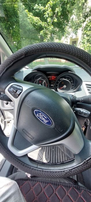 Ford fiesta an 2012