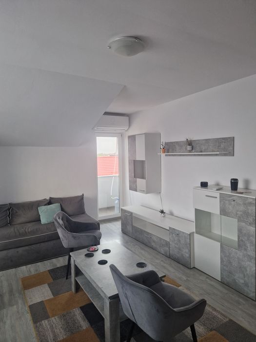 Închiriere apartament